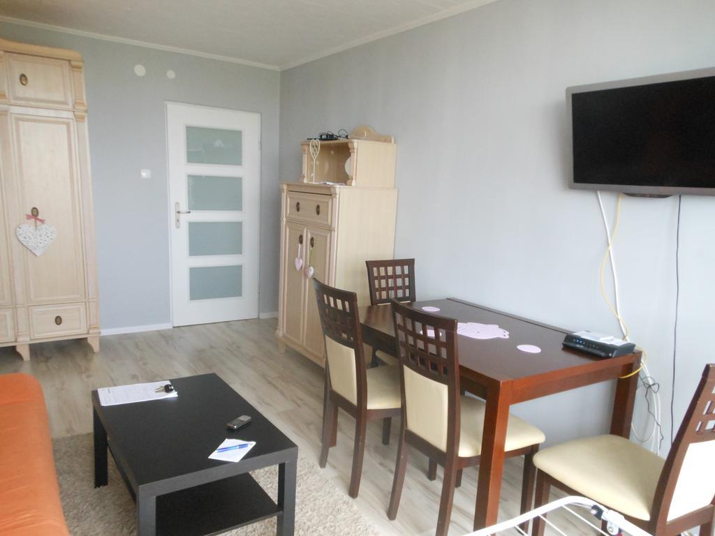 Apartament Obroncow Wybrzeza Apartment กดัญสก์ ห้อง รูปภาพ