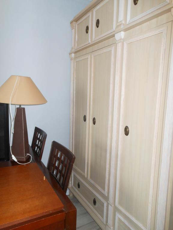 Apartament Obroncow Wybrzeza Apartment กดัญสก์ ห้อง รูปภาพ