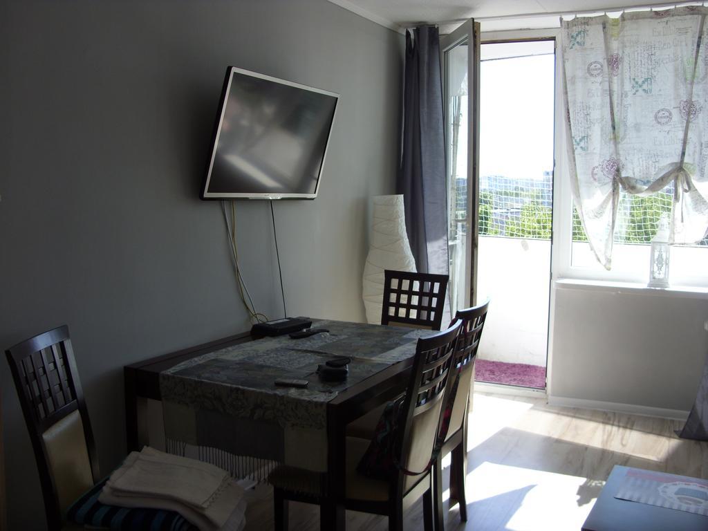 Apartament Obroncow Wybrzeza Apartment กดัญสก์ ห้อง รูปภาพ